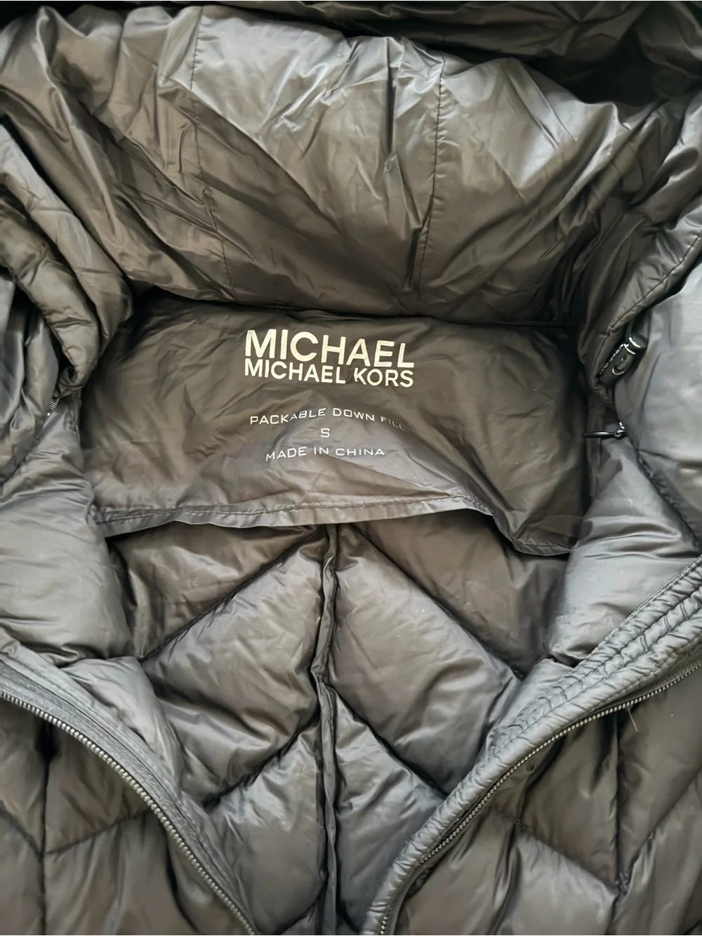 Michael Kors Women's Black  Packable Down Puffer Jacket Funnel Neck Sz Small